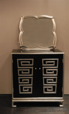 Grillwork Antique Sideboard Trung Quốc
